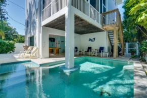 In the Heart of Bradenton Beach, steps to Bridge Street and Beach